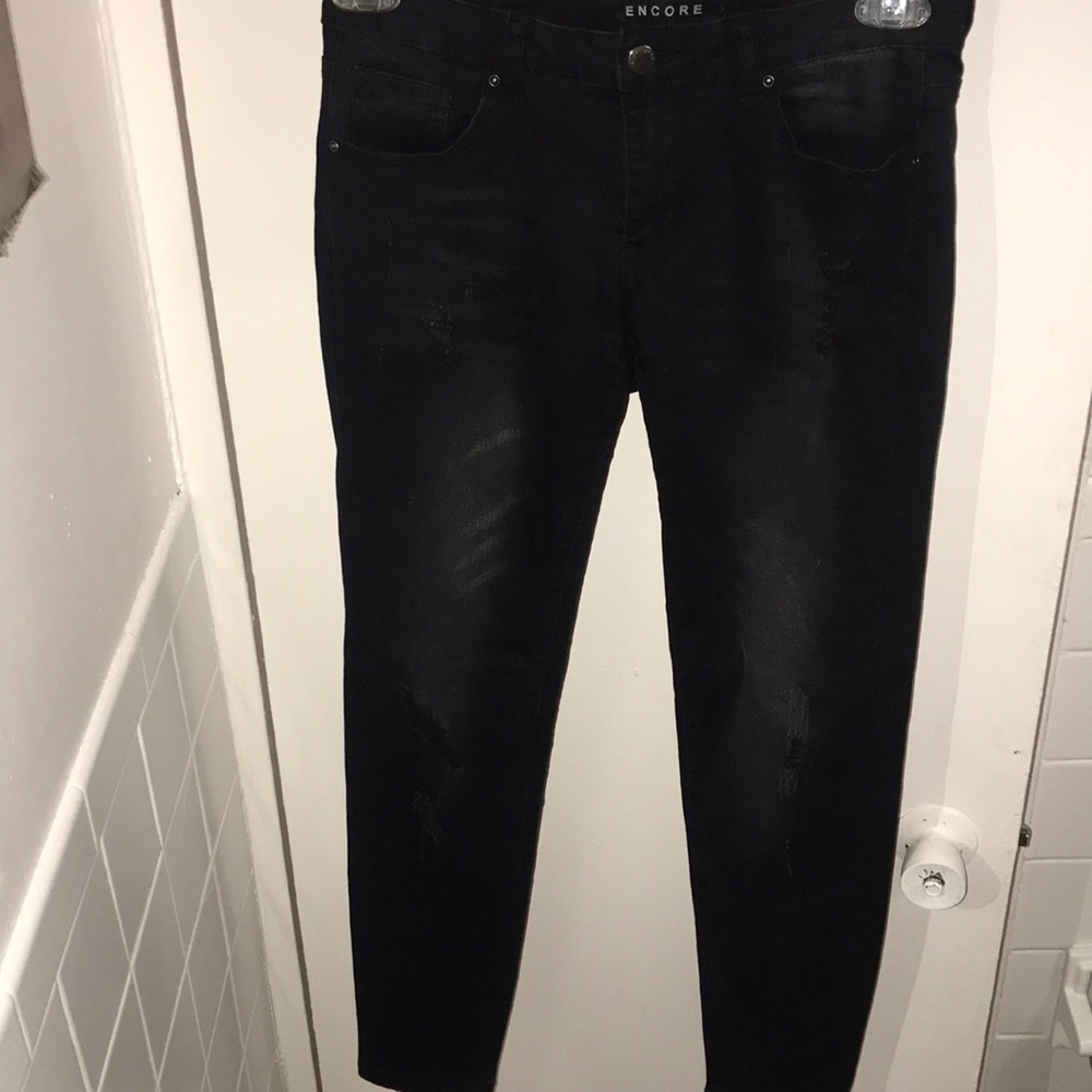Black Fashion Nova jeans